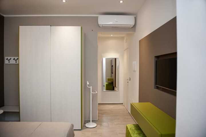 Room 20 of 23