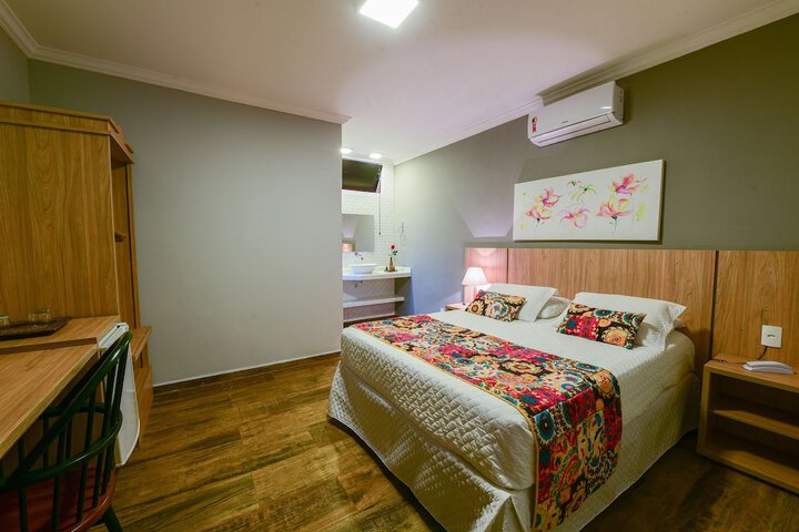Room 9 of 88