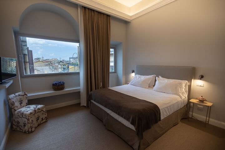 Room 20 of 46