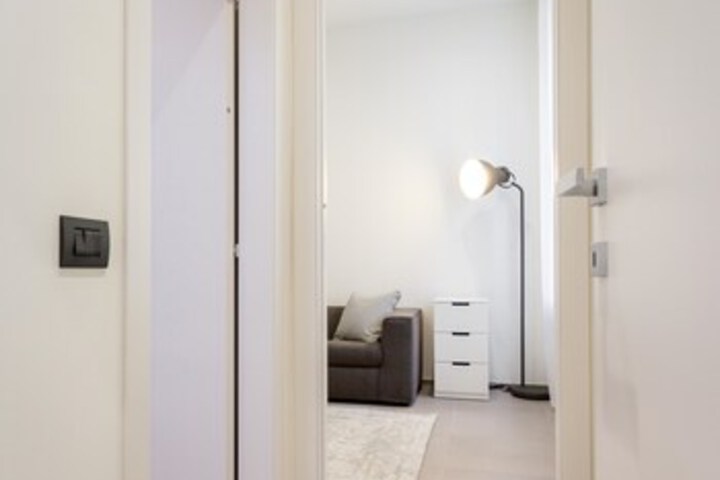 Room 15 of 25