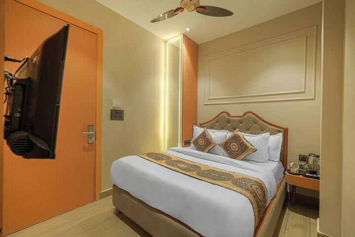 Room 29 of 41