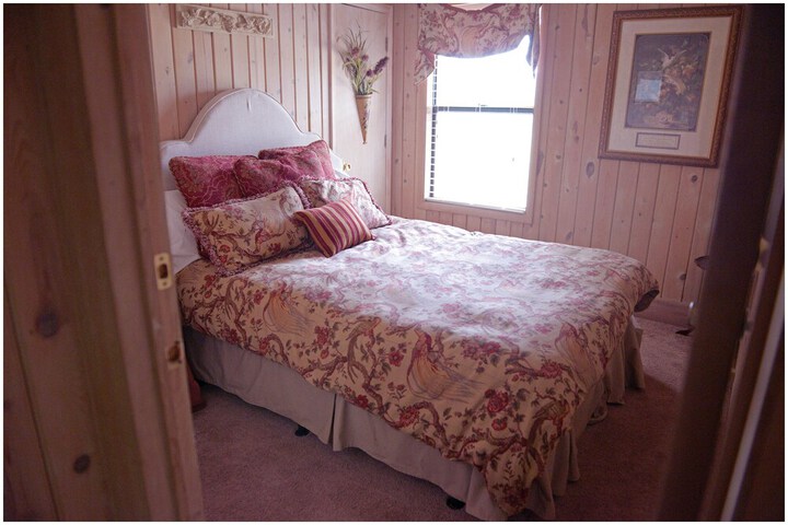 Room 137 of 400