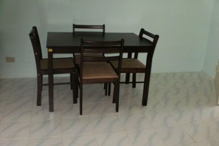 Dining 7 of 20