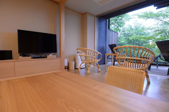 Room 28 of 112