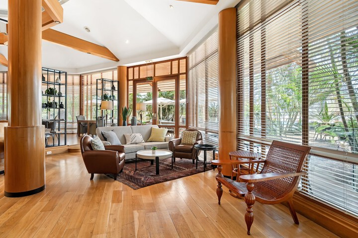 Lobby Photos