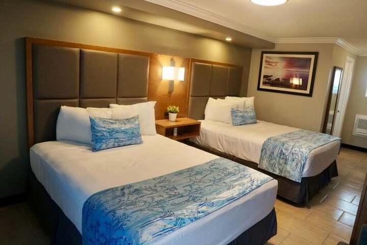 Double Accessible King Size Bed (15 of 22)