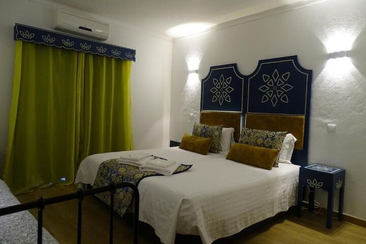 Room 19 of 32