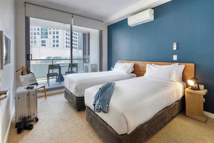 Room 111 of 308