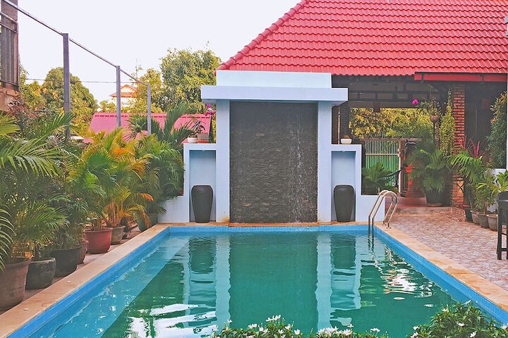 Pool 36 of 67