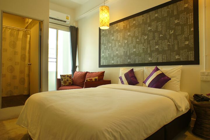 Room 8 of 39