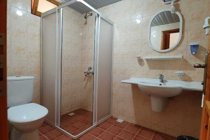 Room 20 of 80