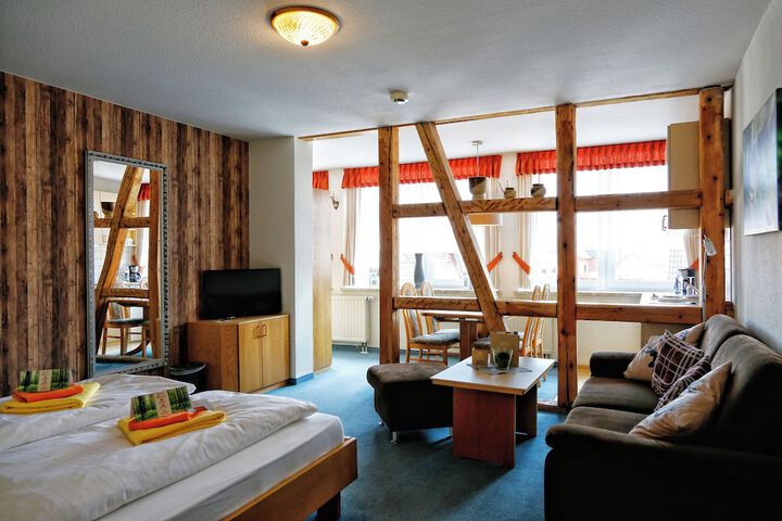 Room 19 of 209