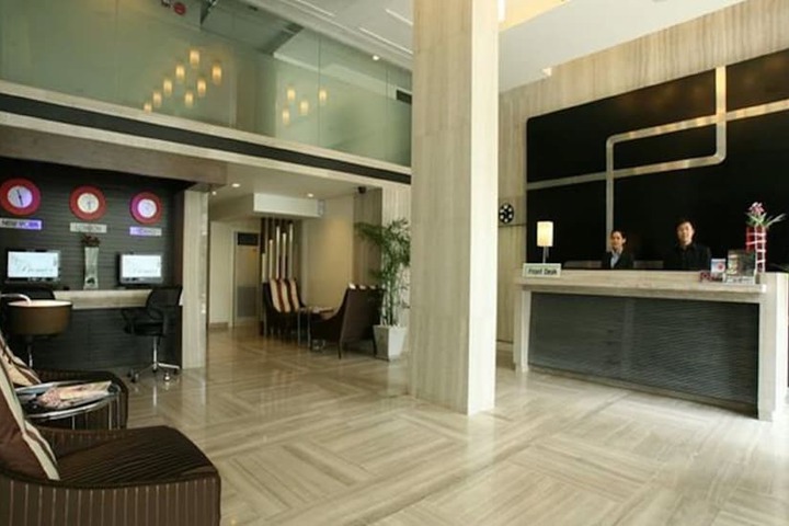 Guest Lobby