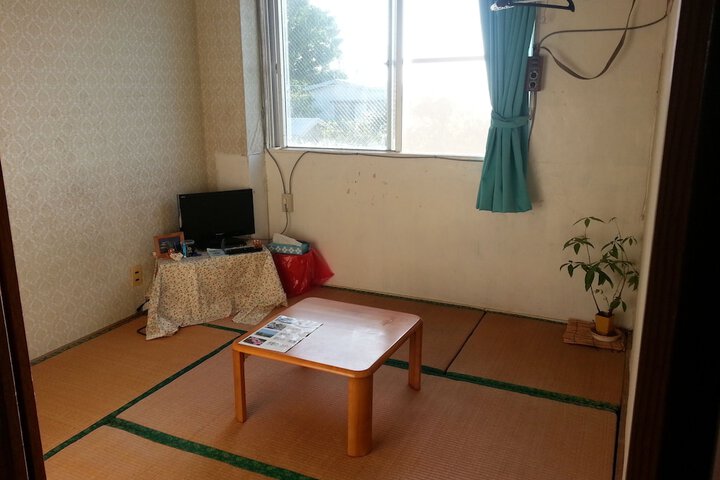 Room 14 of 72