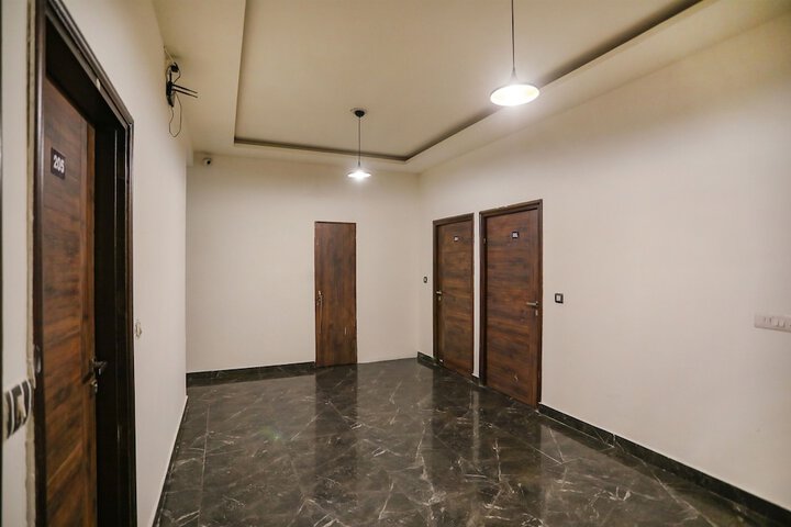 Hotel Interior 4 of 32