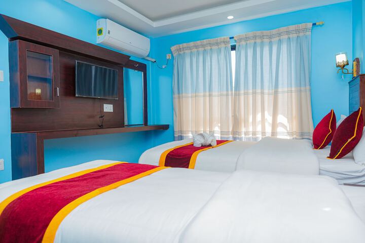 Room 7 of 43