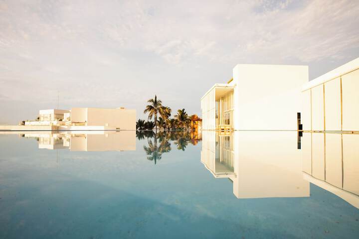 Pool 132 of 163