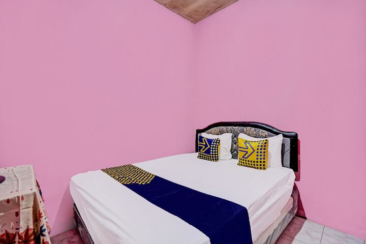 Room 16 of 25