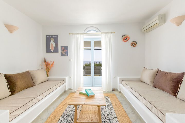 Room 4 of 46