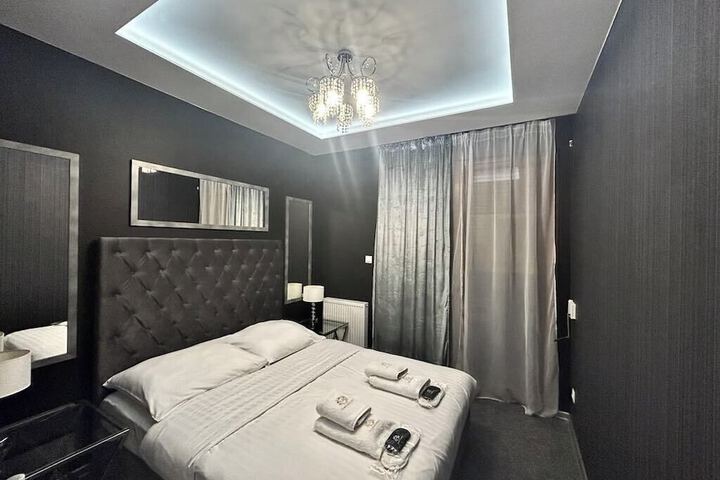 Room 30 of 145