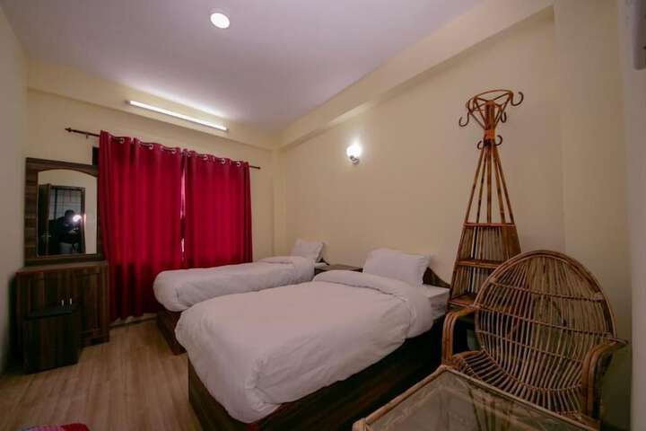 Room 2 of 13