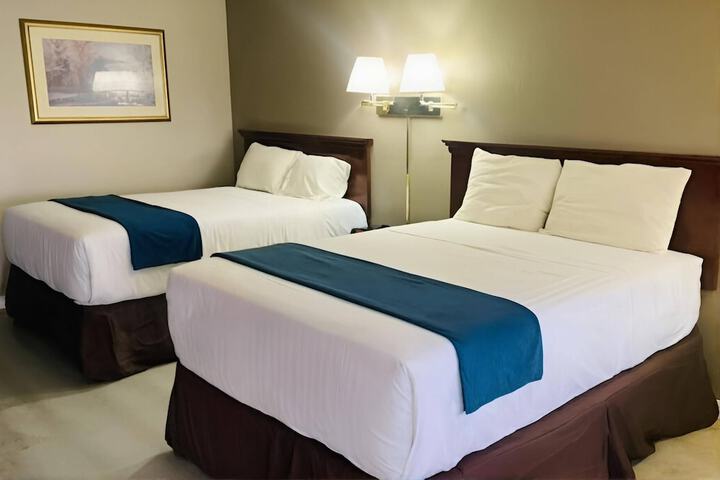 Room 12 of 24