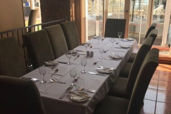 Dining 42 of 65