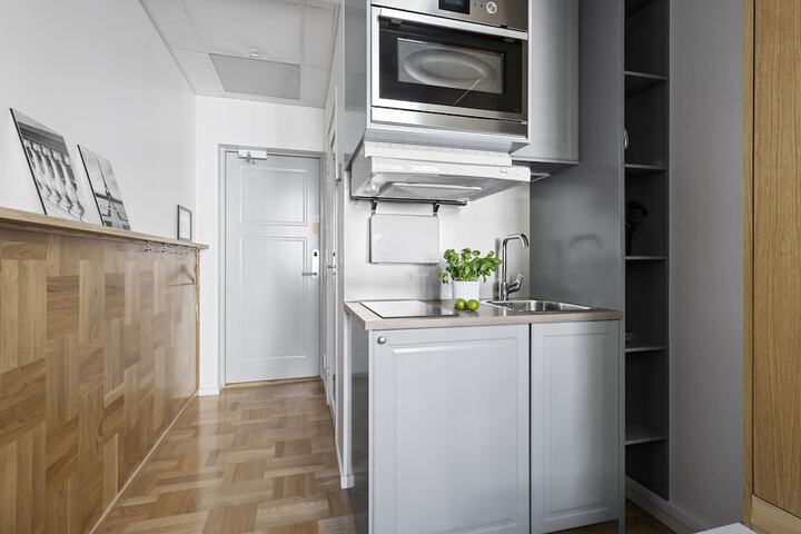 Private kitchenette
