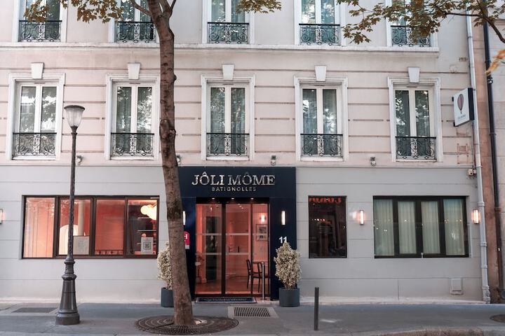 Hotel 70 of 72