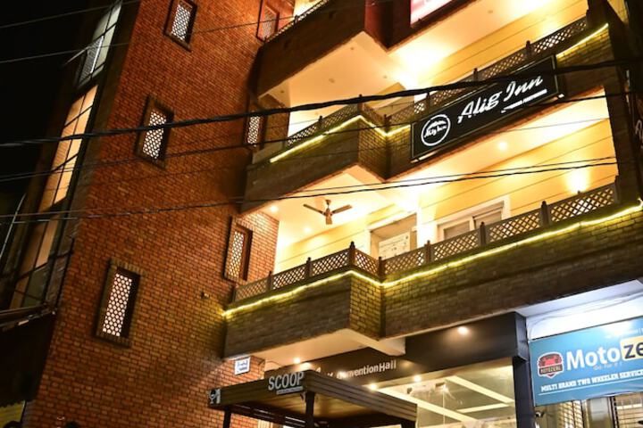Hotel 5 of 6