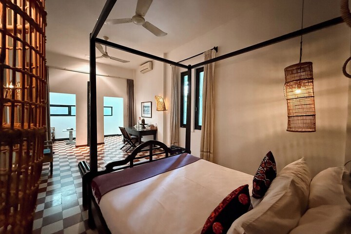 Room 10 of 57