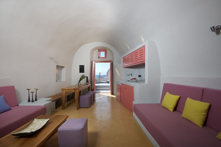 Room 33 of 161