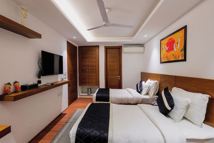 Room 15 of 56