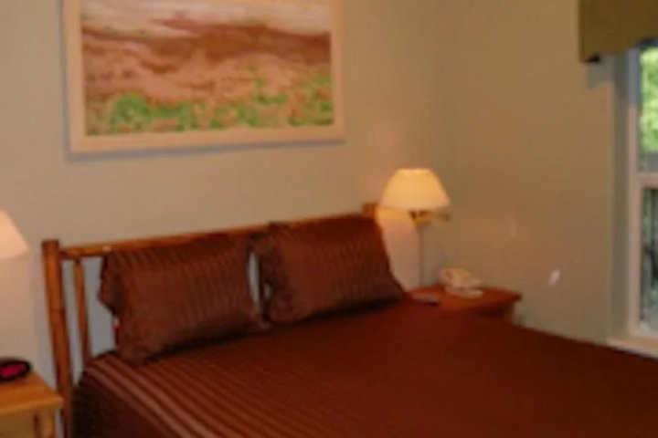Room 6 of 22