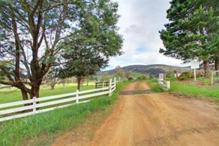 Property Grounds 43 of 48