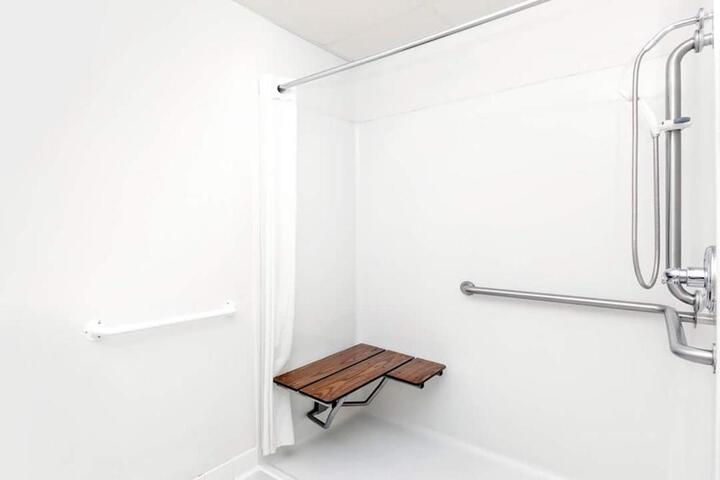 Standard | King Bed (4 of 9)
