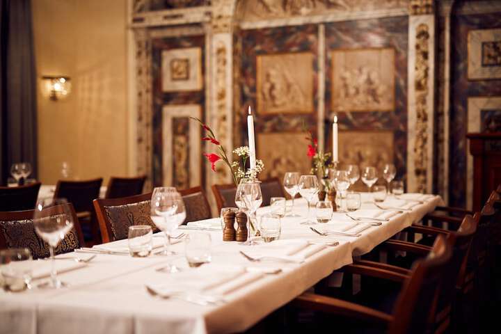 Dining 74 of 125