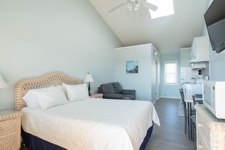 Room 15 of 110
