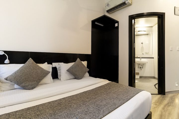 Room 20 of 47