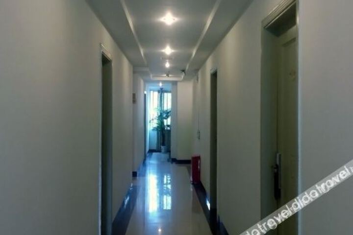 Hotel Interior 9 of 20