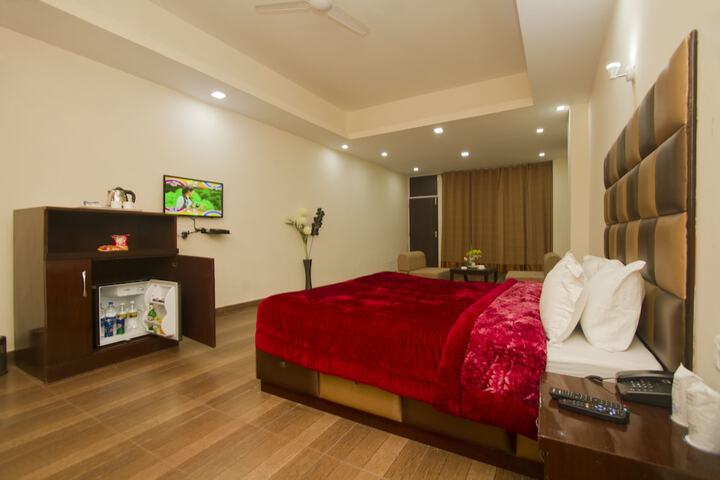 Room 18 of 64