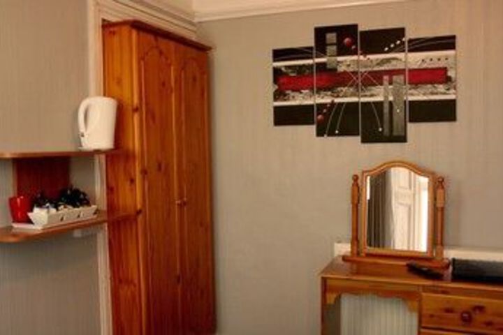 Room 34 of 35