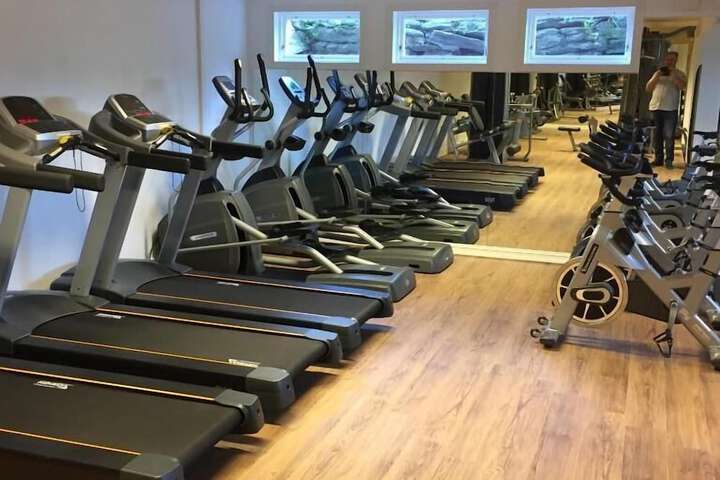 Health and Fitness 46 of 54