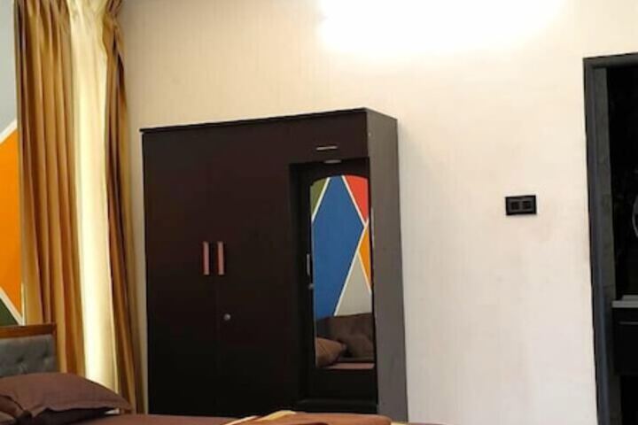 Room 49 of 117