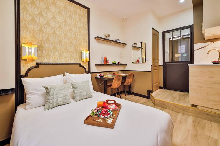 Room 3 of 42