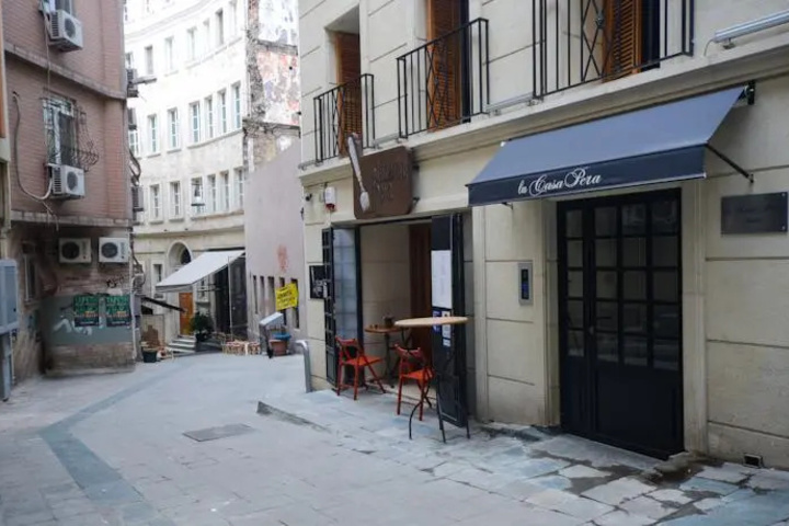 LA CASA PERA