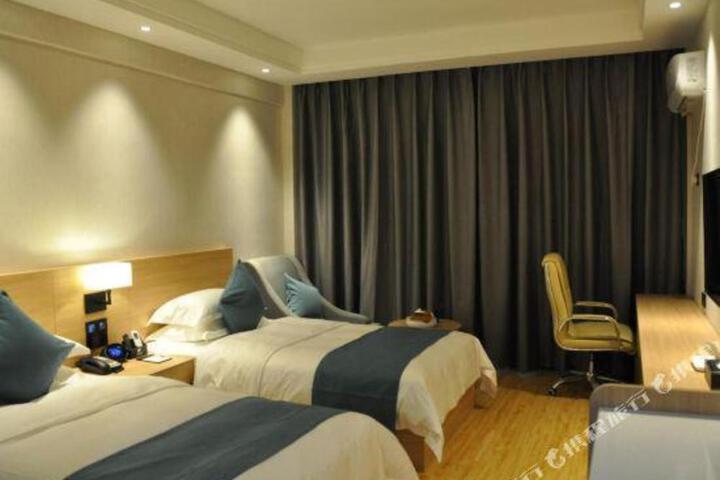 Guofang Hotel