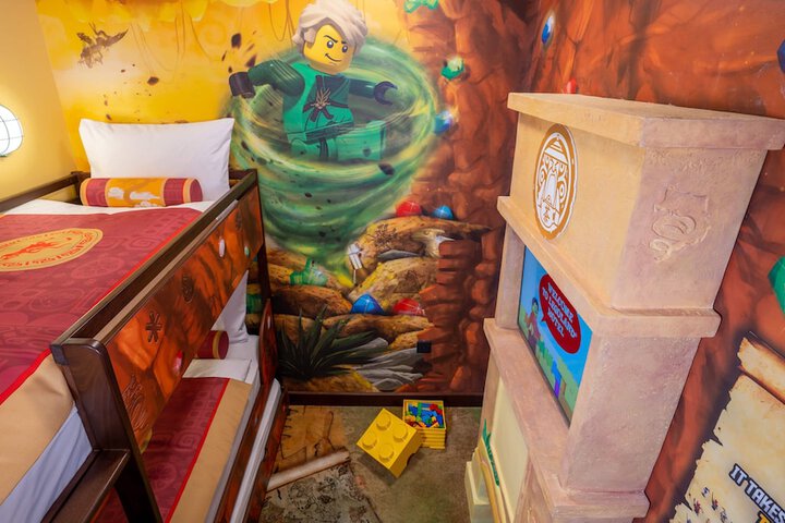 Room 20 of 54
