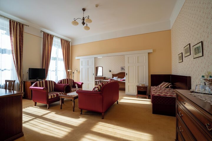 Room 15 of 51