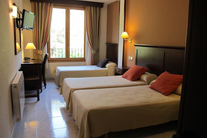 Room 7 of 50